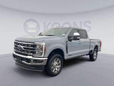 2025 Ford F-350SD Lariat