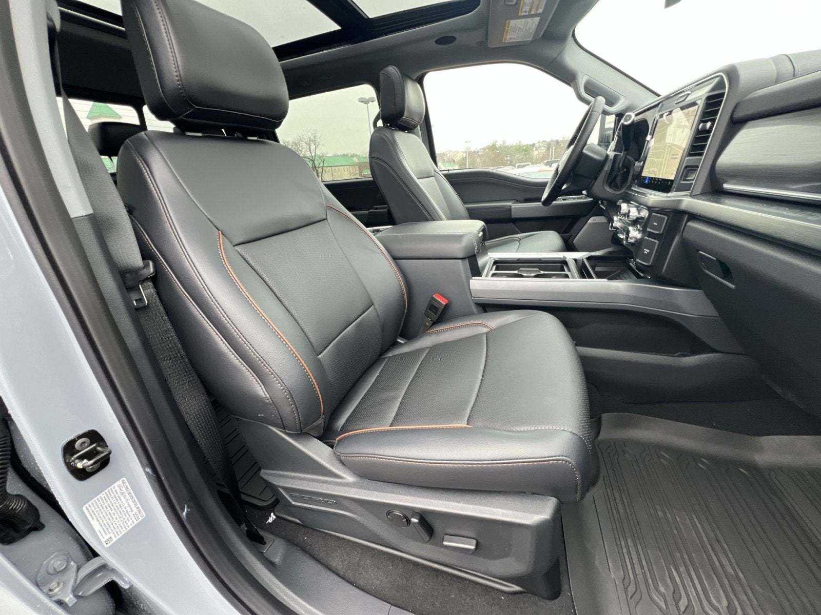 2025 Ford F-350SD Lariat