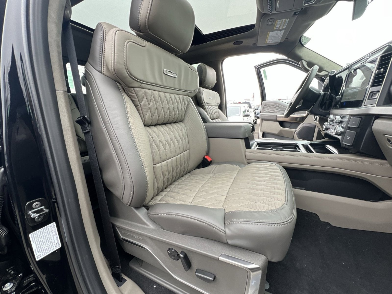 2026 Ford F-450SD Platinum