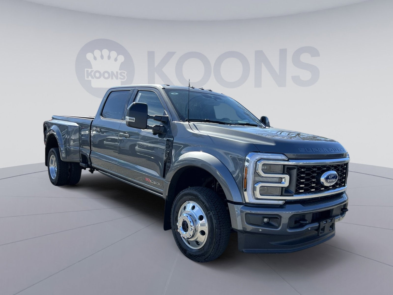 2026 Ford F-450SD Platinum