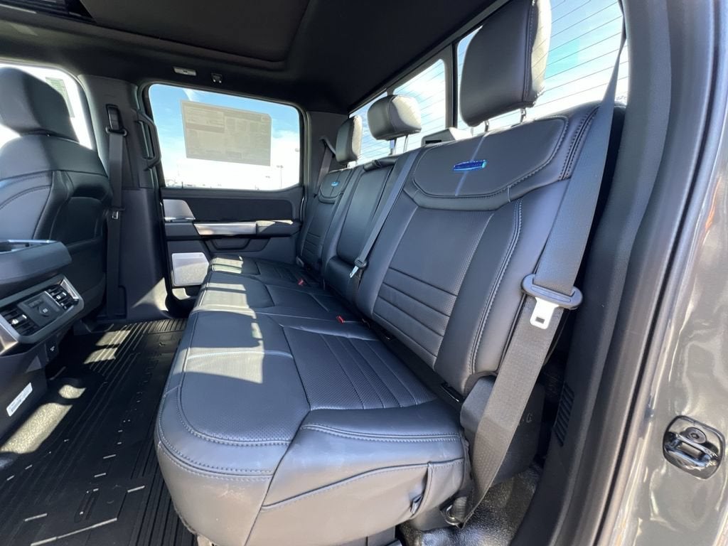2026 Ford F-450SD Platinum