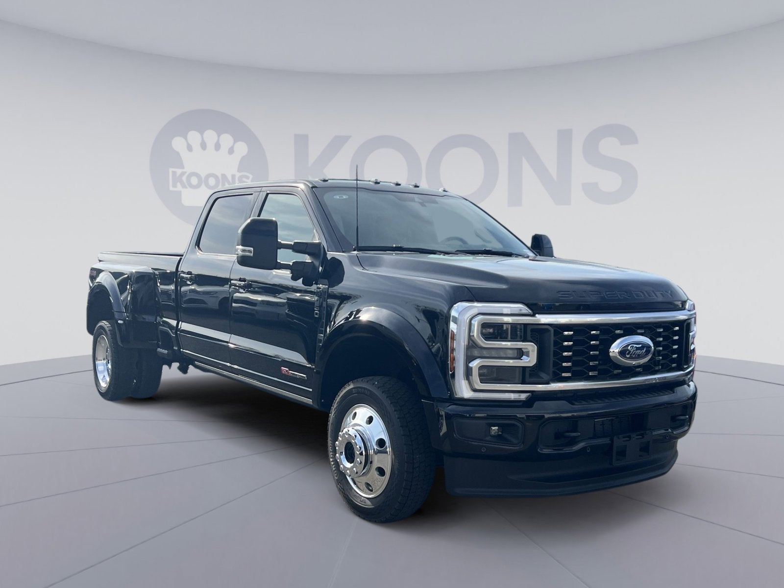 2026 Ford F-450SD Platinum