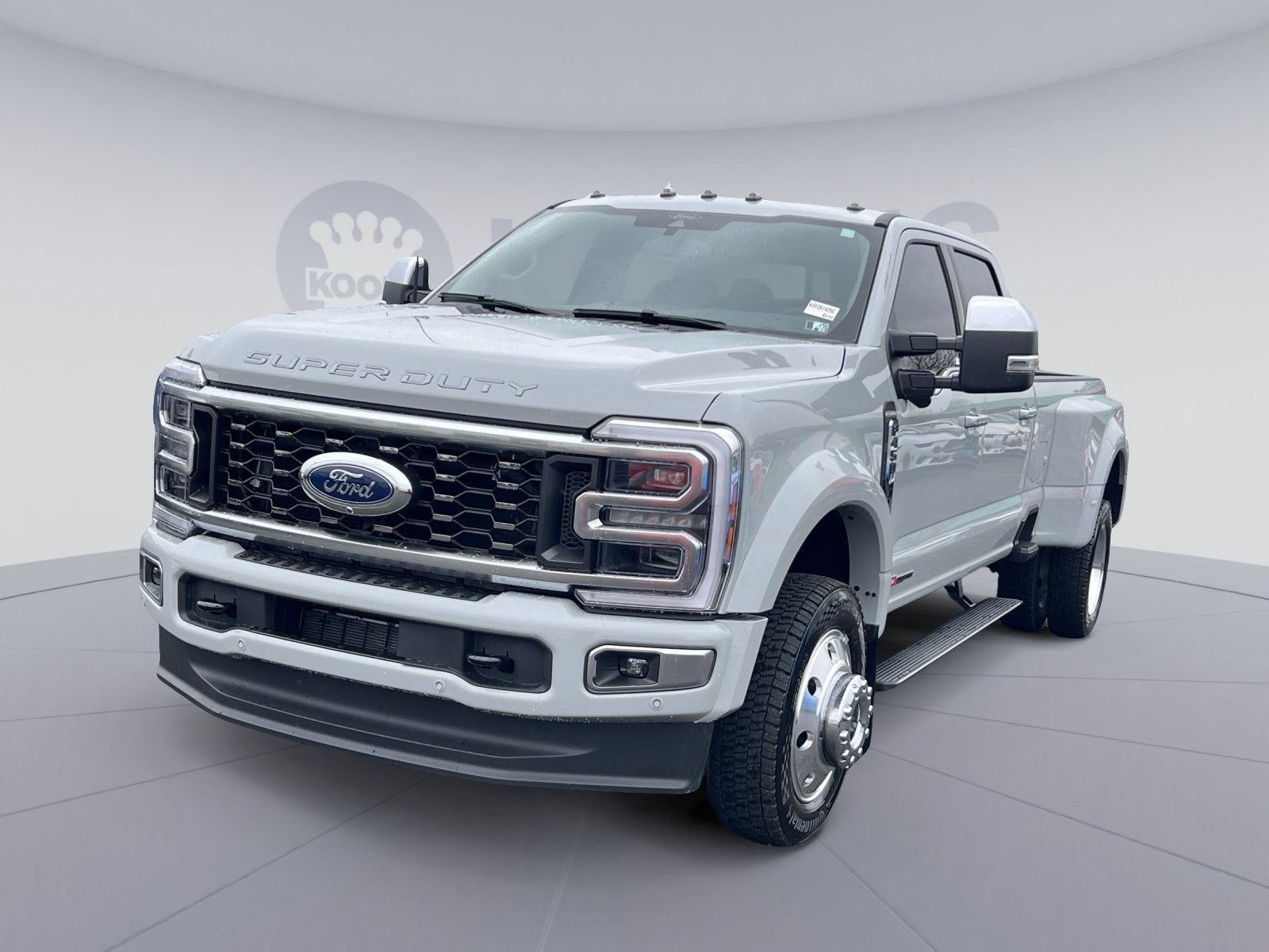 2026 Ford F-450SD Platinum