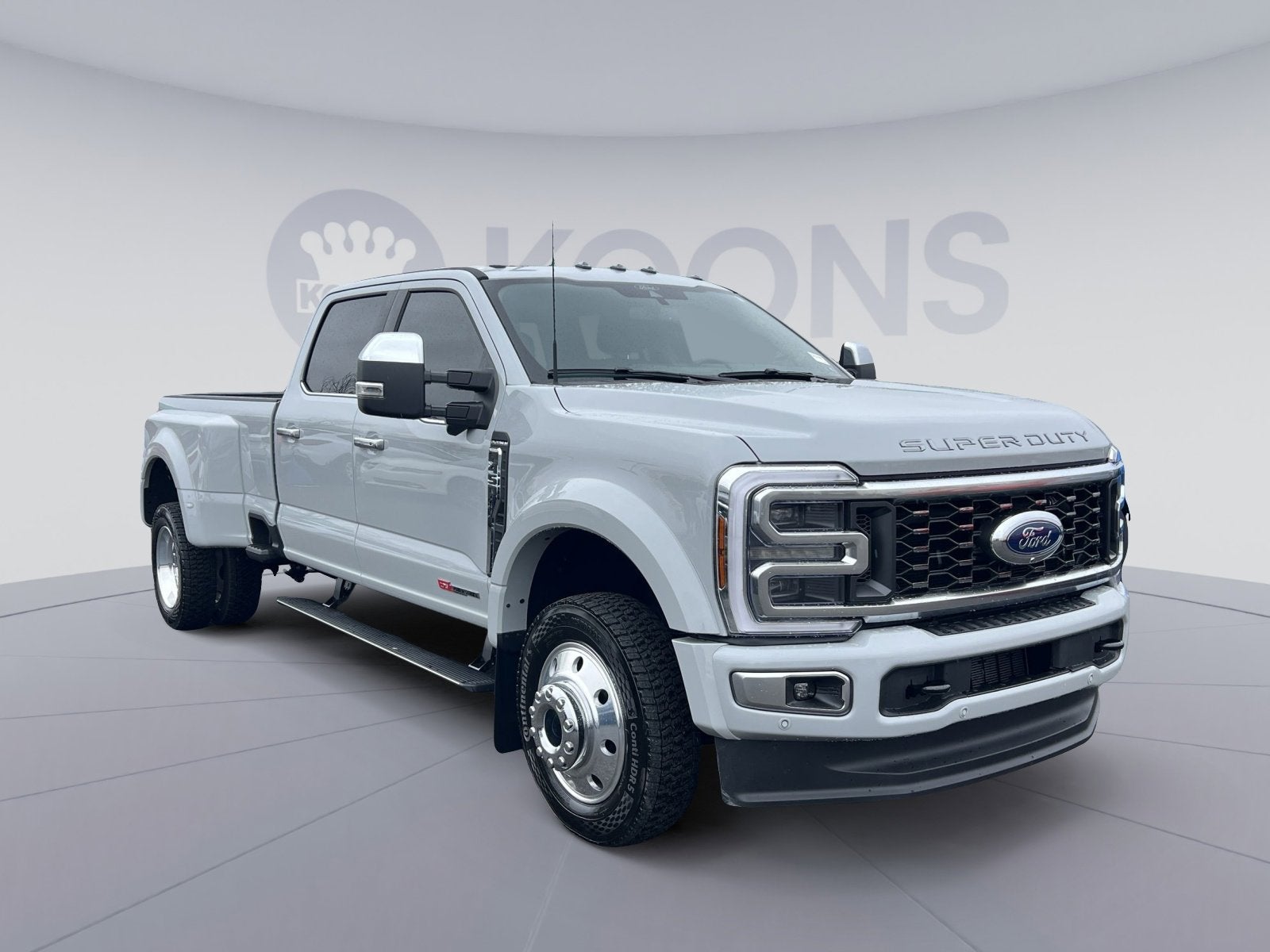 2026 Ford F-450SD Platinum