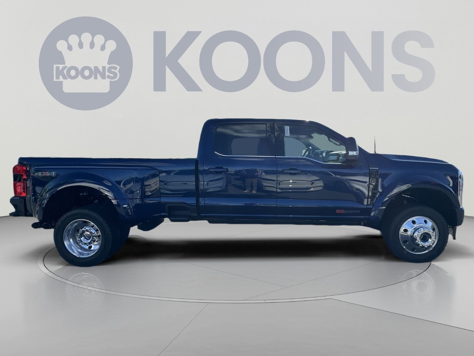 2027 Ford F-450SD Platinum