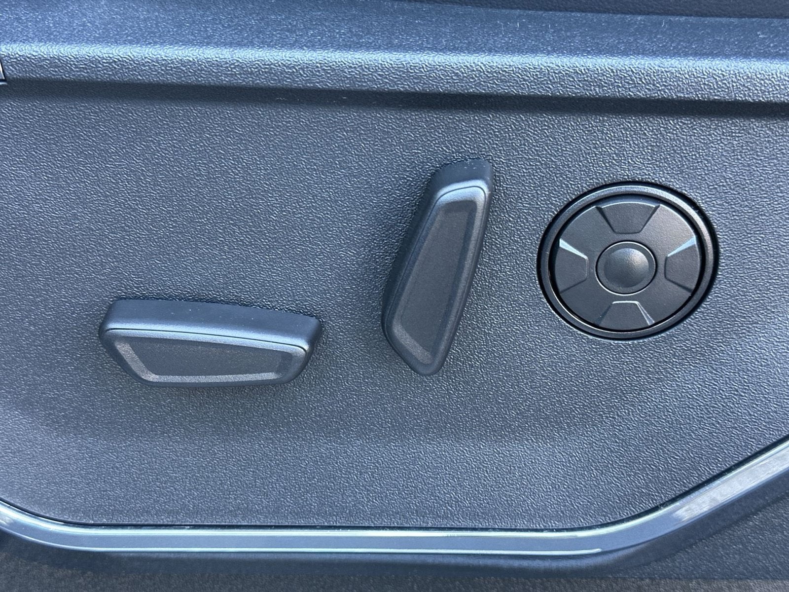 2027 Ford F-450SD Platinum