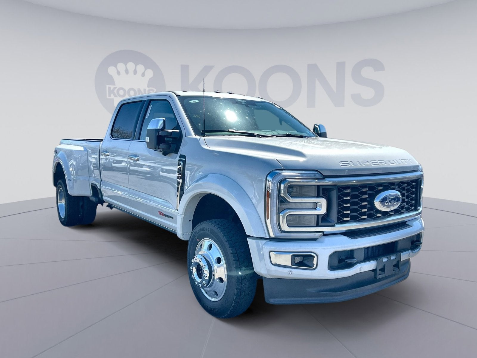 2026 Ford F-450SD Platinum