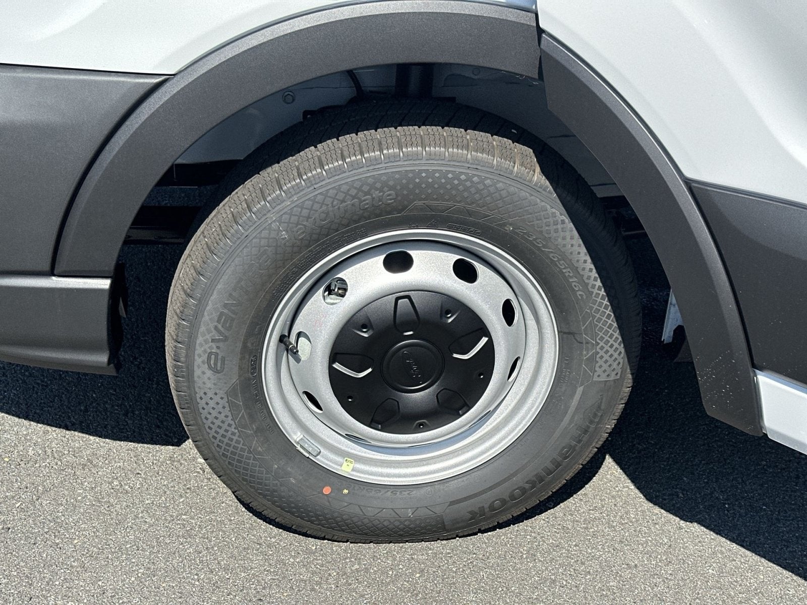 2027 Ford Transit-250 Base