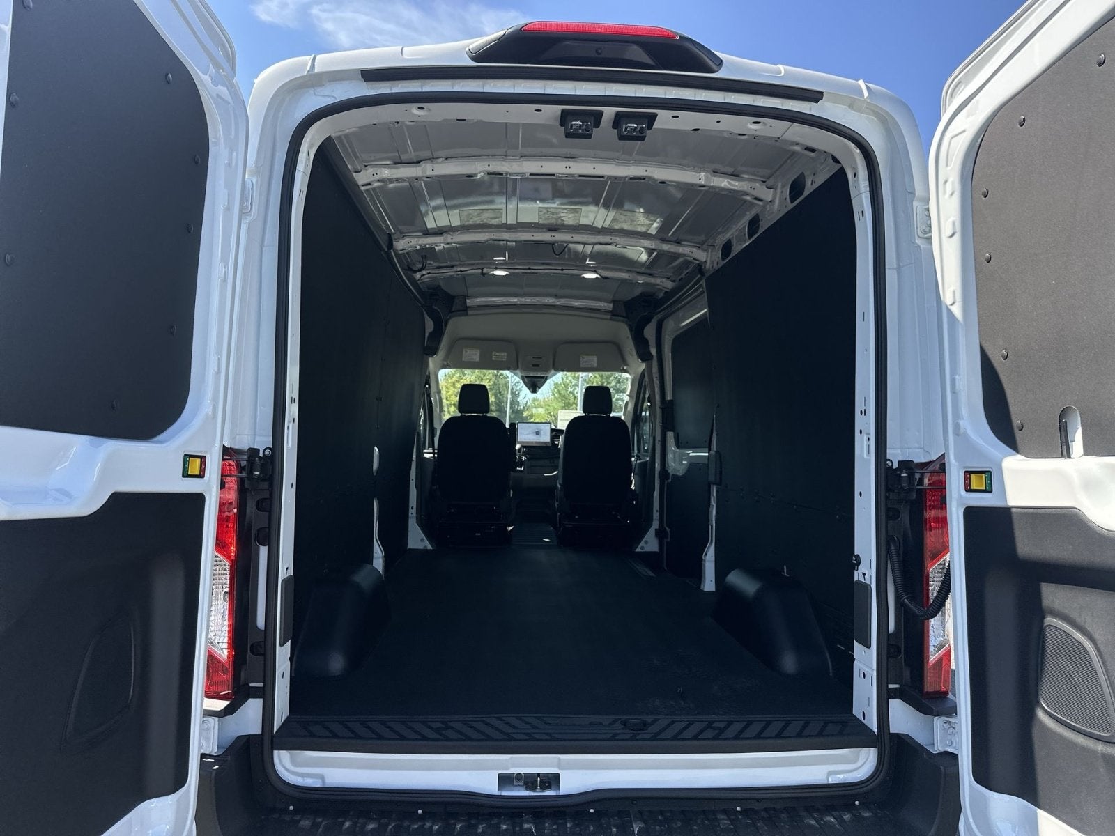 2027 Ford Transit-250 Base