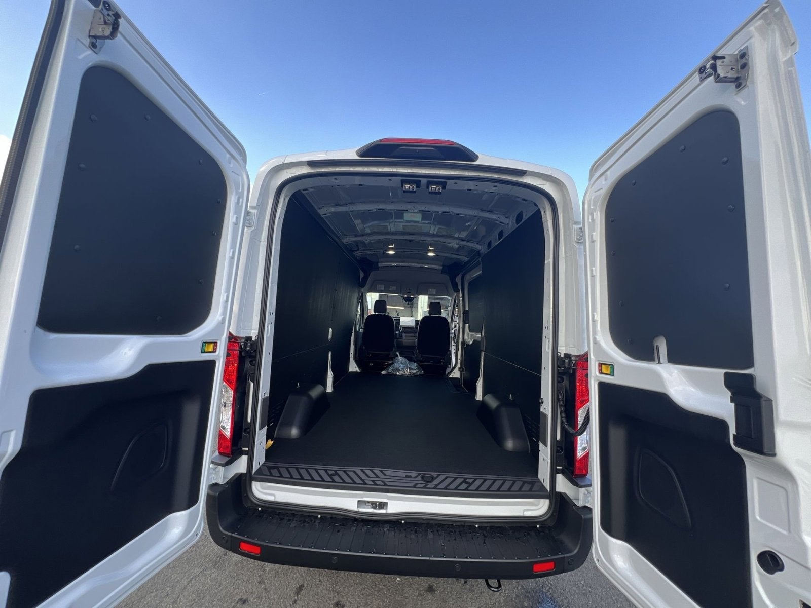 2026 Ford Transit-250 Base