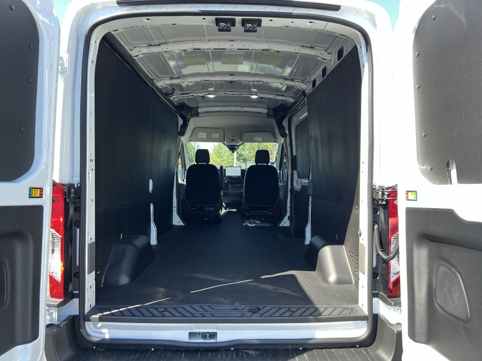 2027 Ford Transit-250 Base