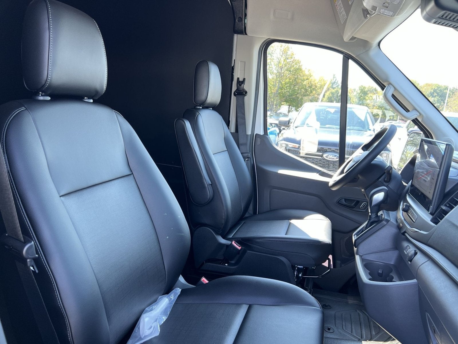 2027 Ford Transit-250 Base