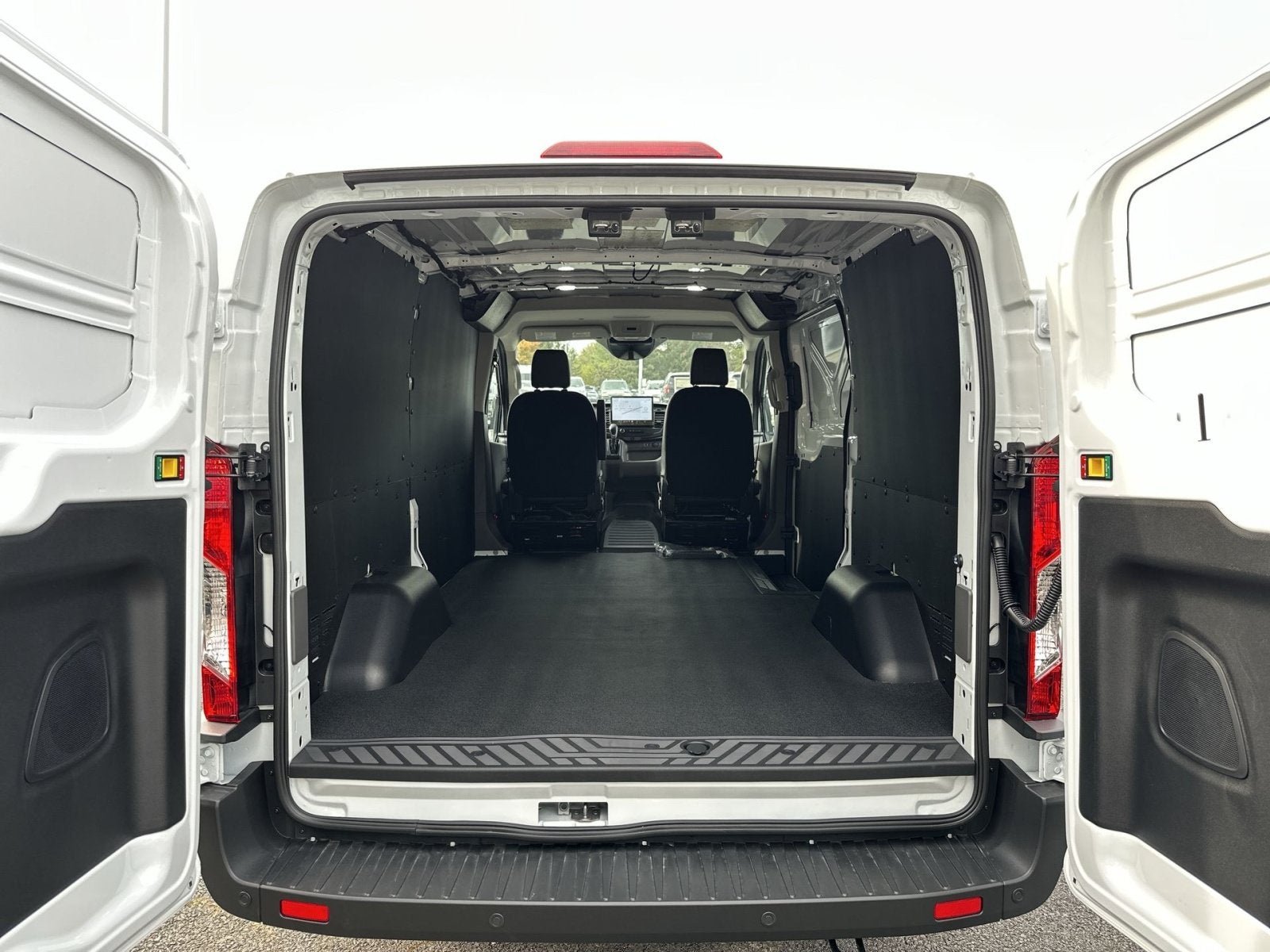 2027 Ford Transit-250 Base