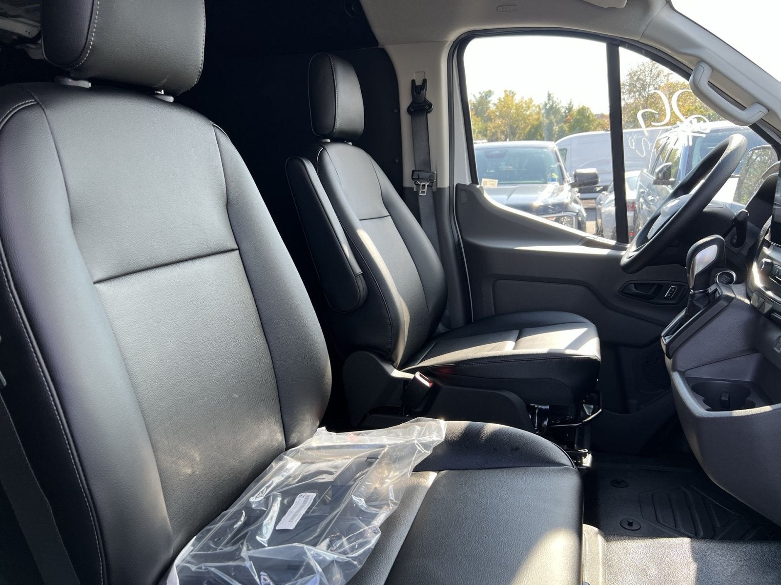 2027 Ford Transit-250 Base