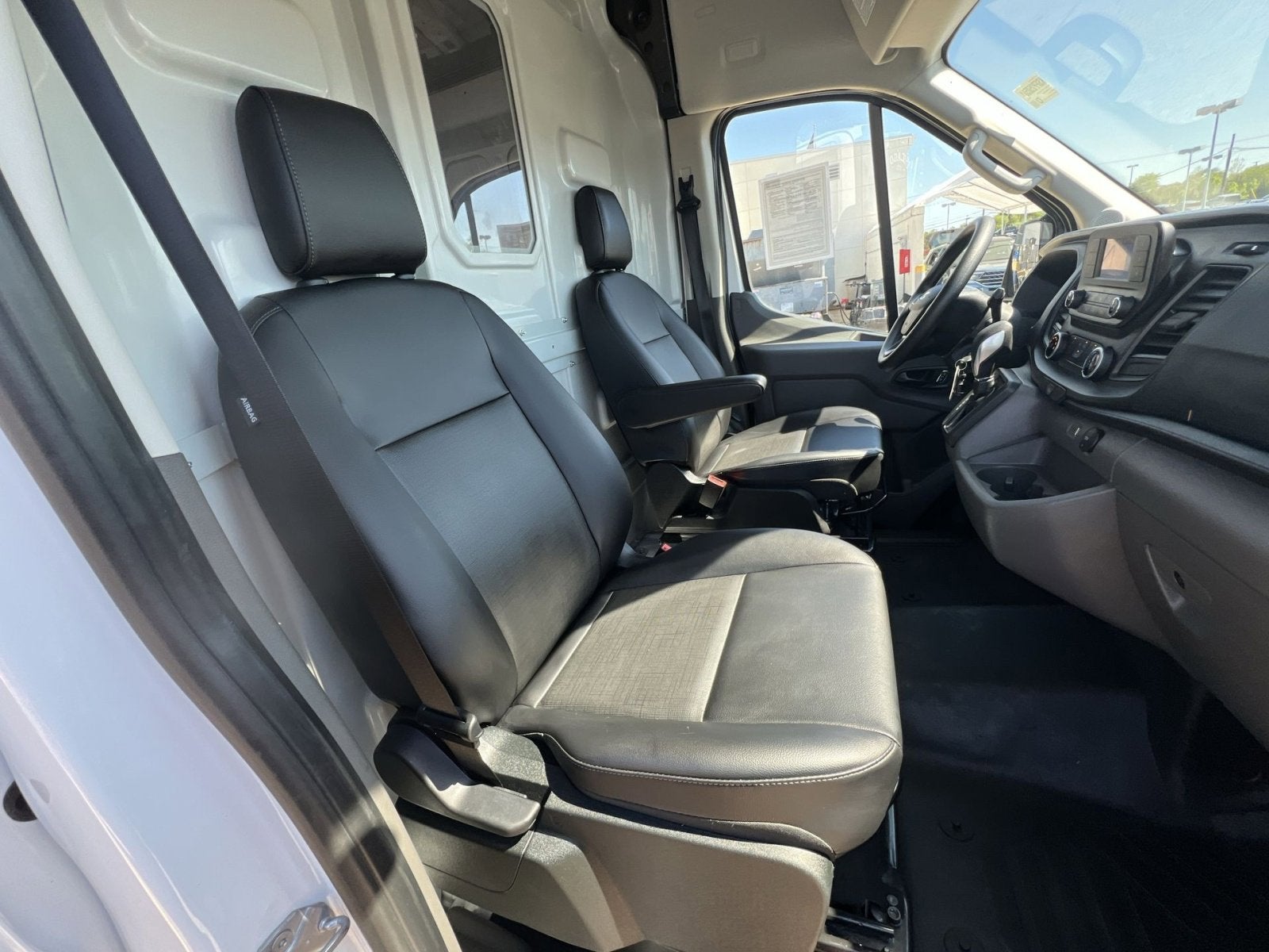 2025 Ford Transit-250 Base