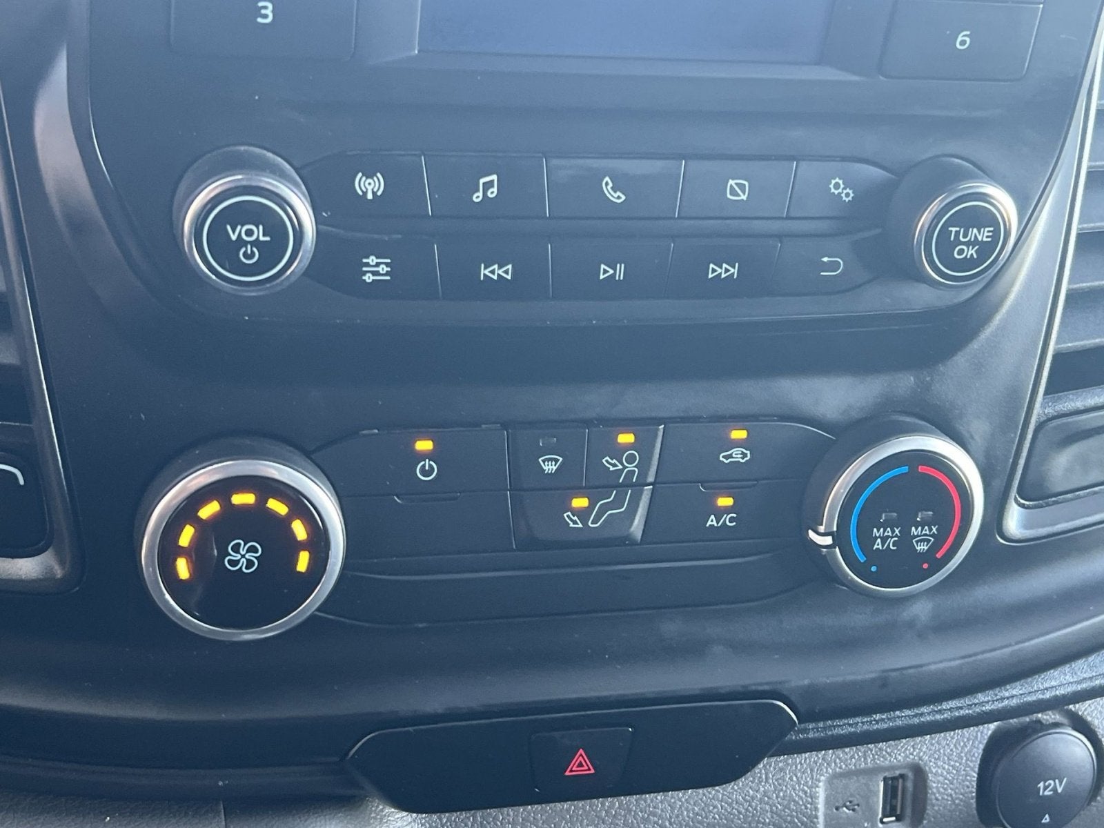 2024 Ford Transit-250 Base