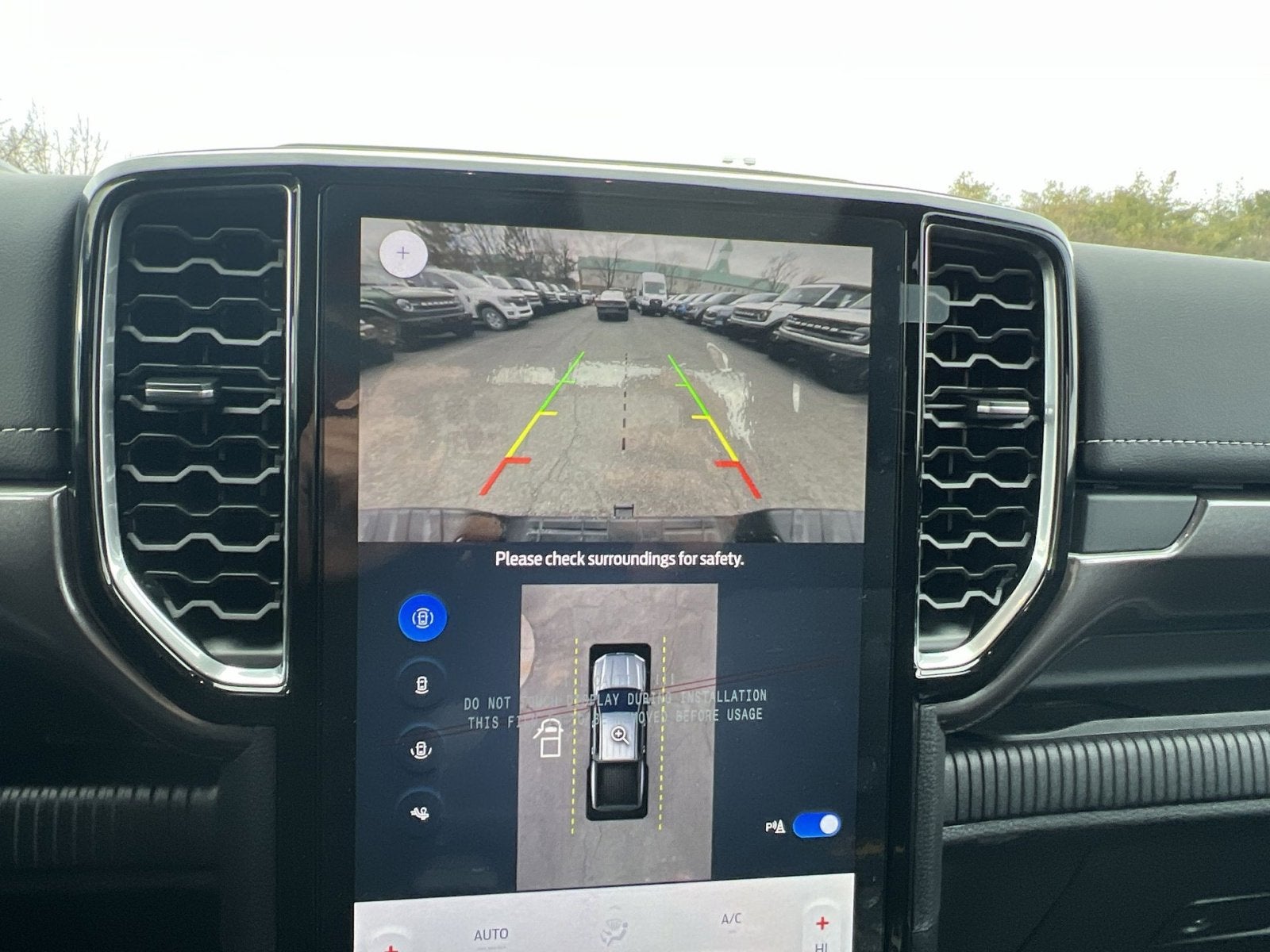 2025 Ford Ranger Lariat