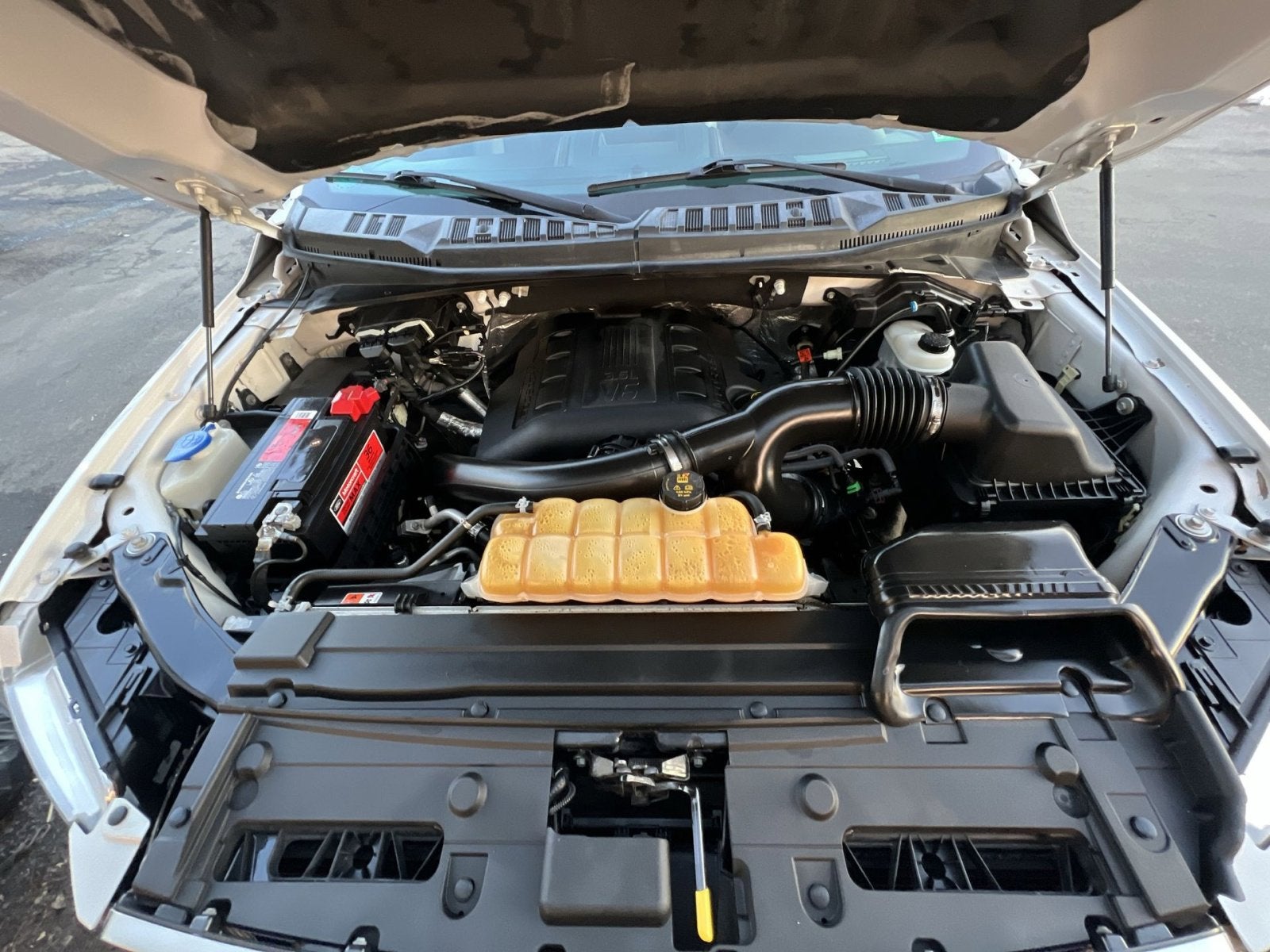 2015 Ford F-150 Platinum