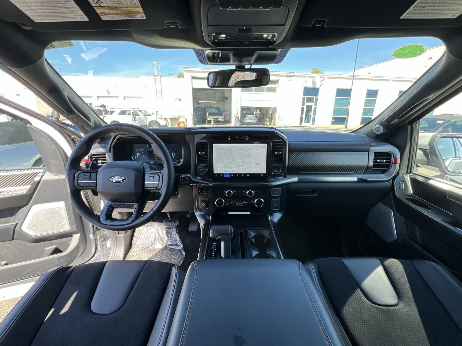 2025 Ford F-150 Raptor - Photo 31