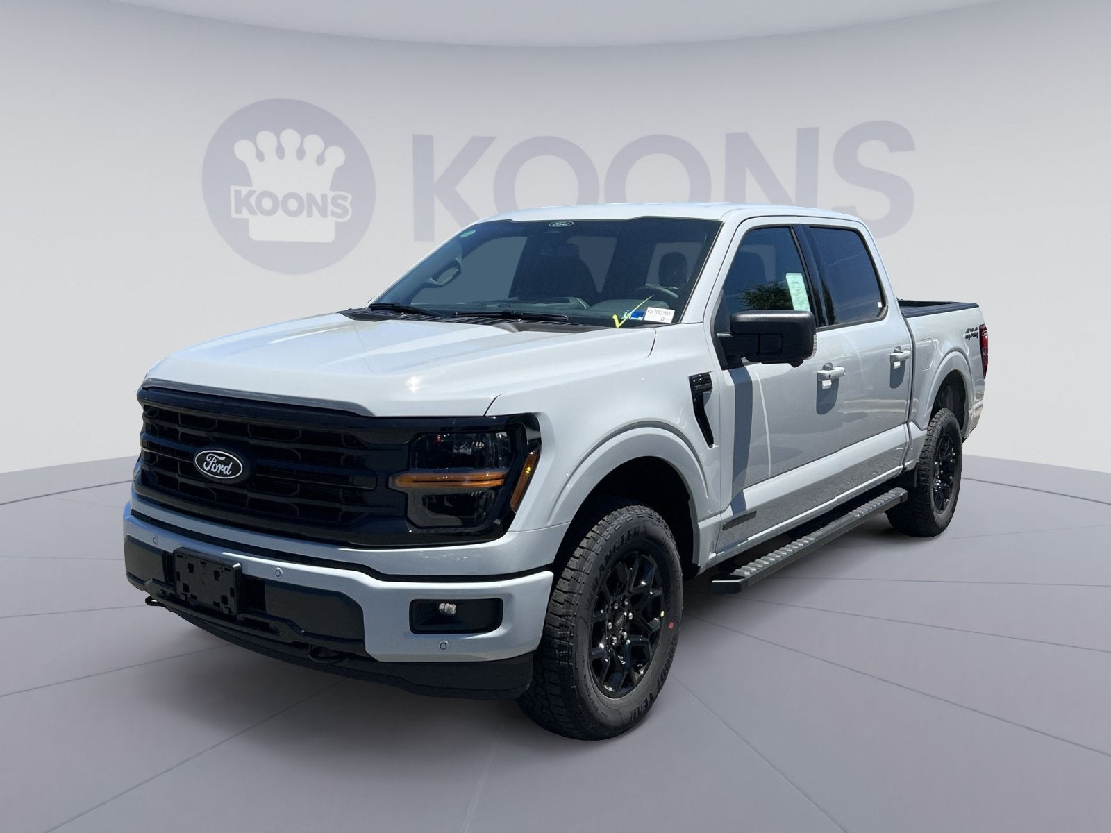 2026 Ford F-150 XLT Hybrid