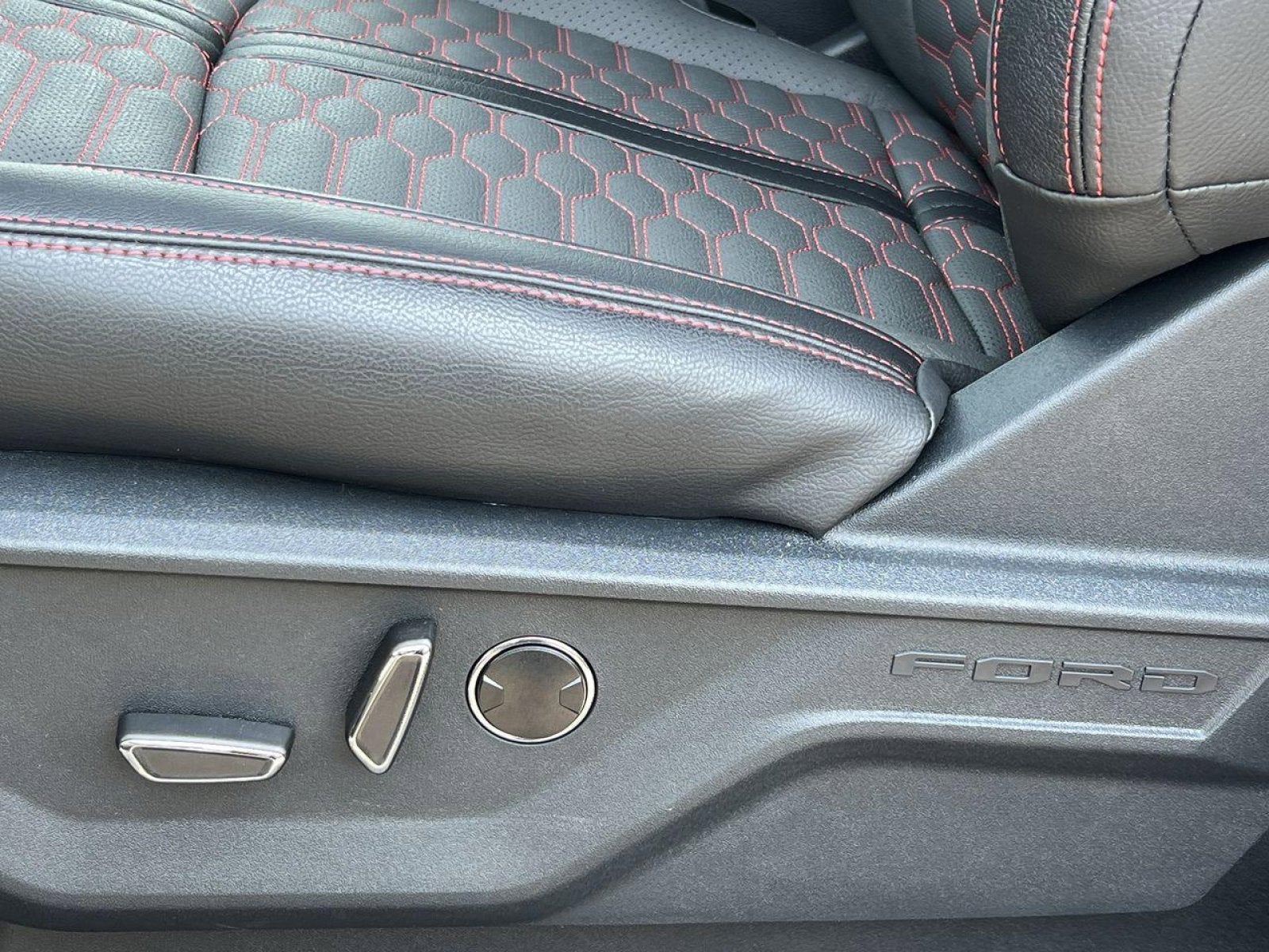 2025 Ford F-150 SHELBY Supercharged 785-HP