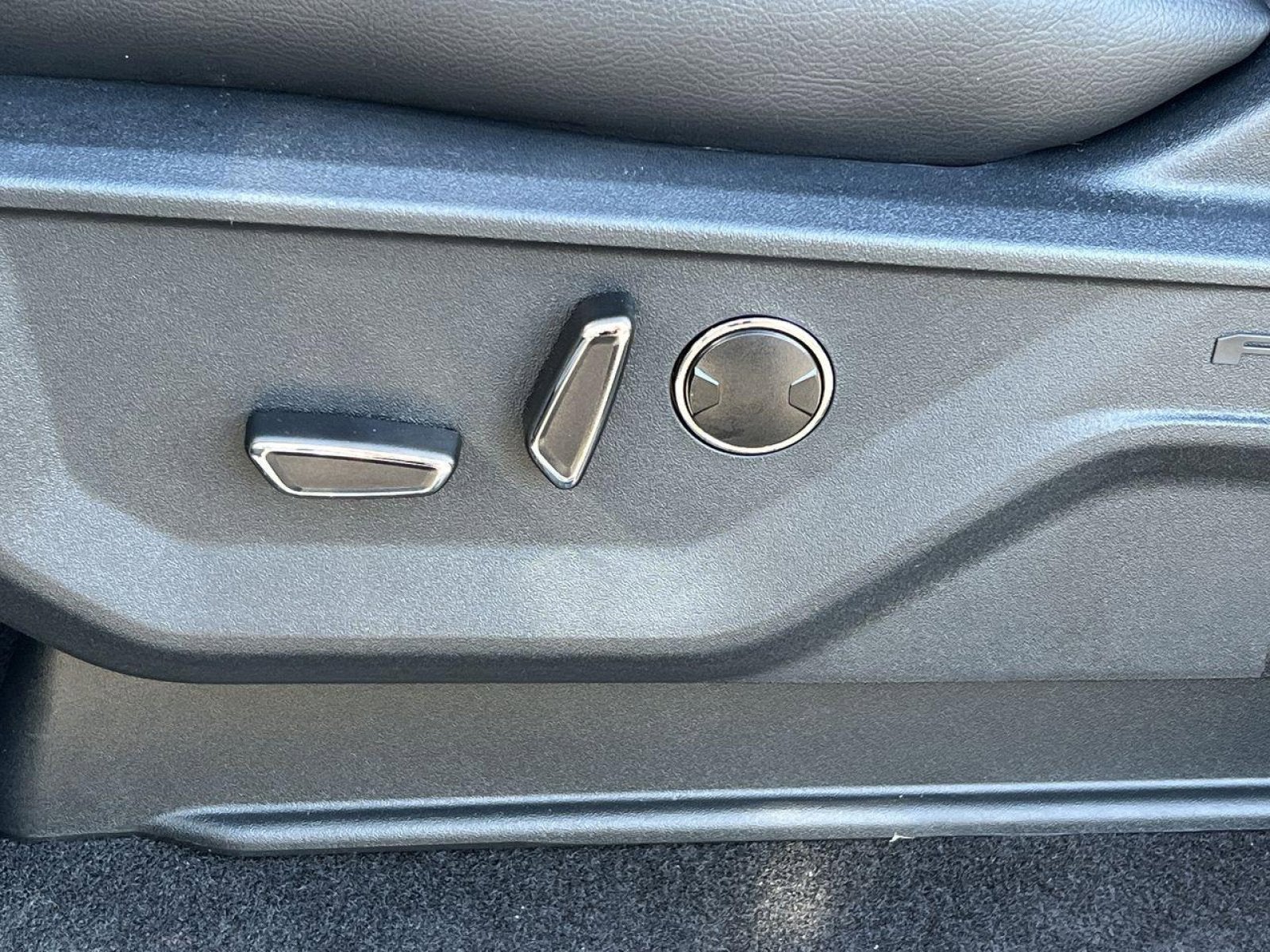 2025 Ford F-150 SHELBY Supercharged 785-HP