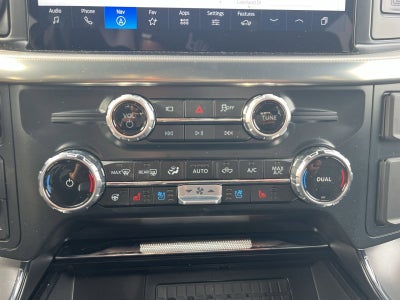 2025 Ford F-150 Lariat Hybrid