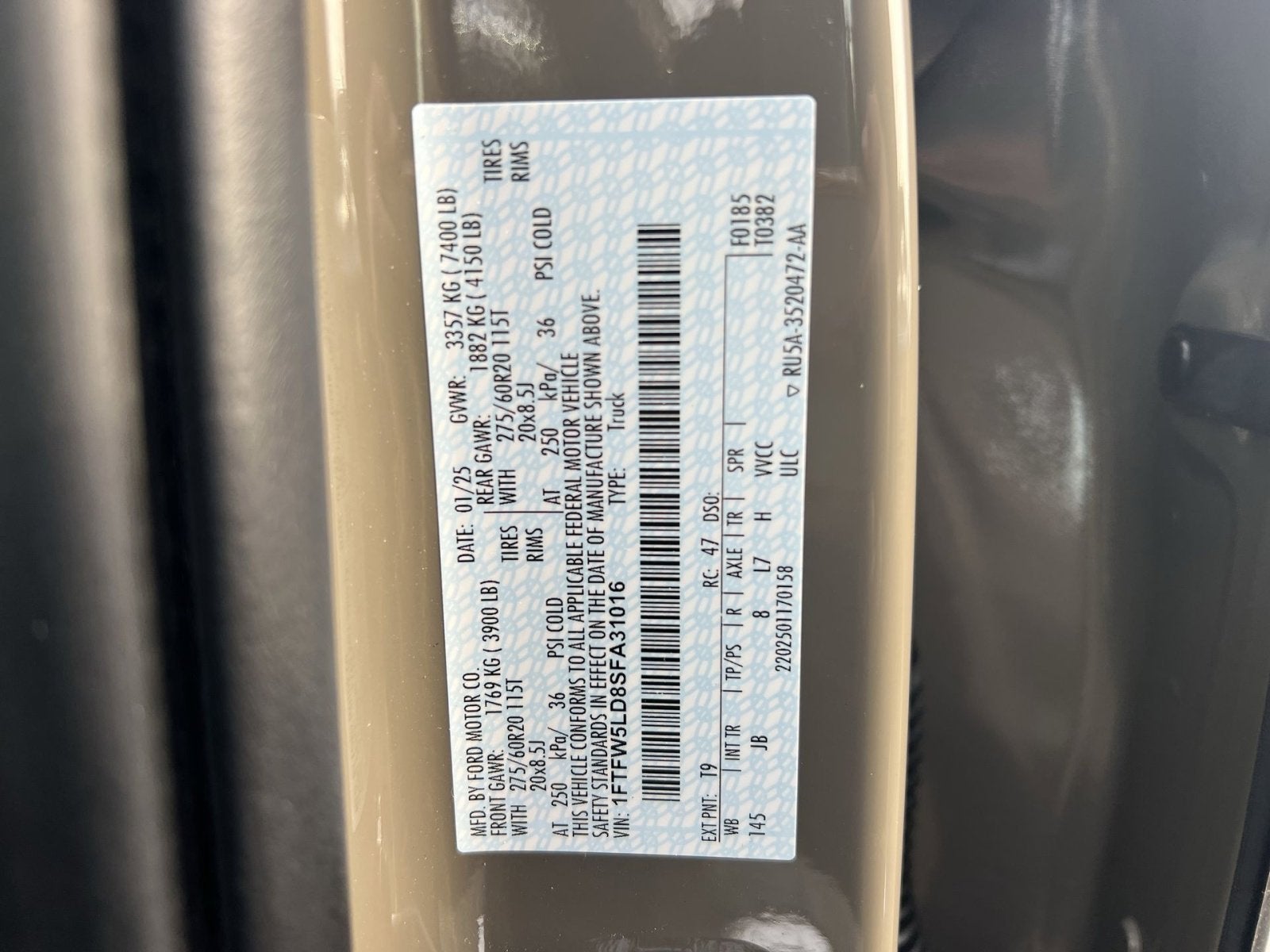 2025 Ford F-150 Lariat Hybrid