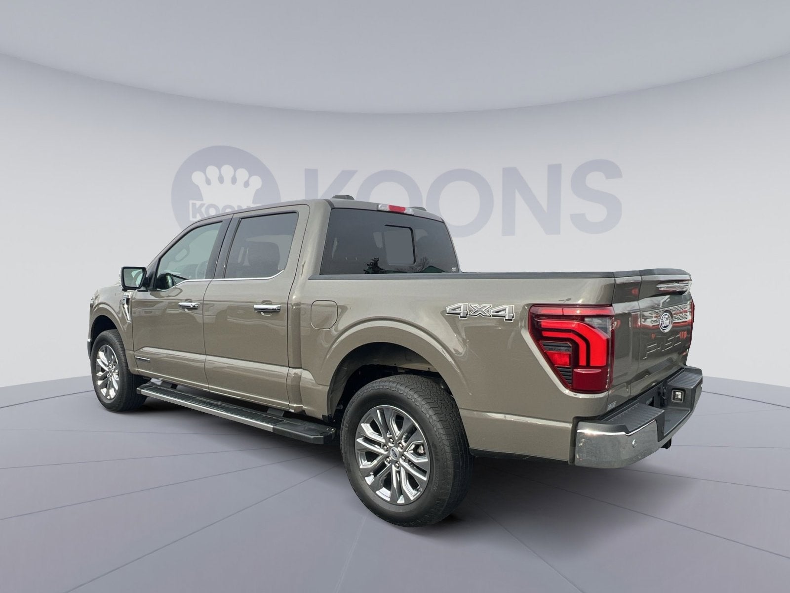 2025 Ford F-150 Lariat Hybrid