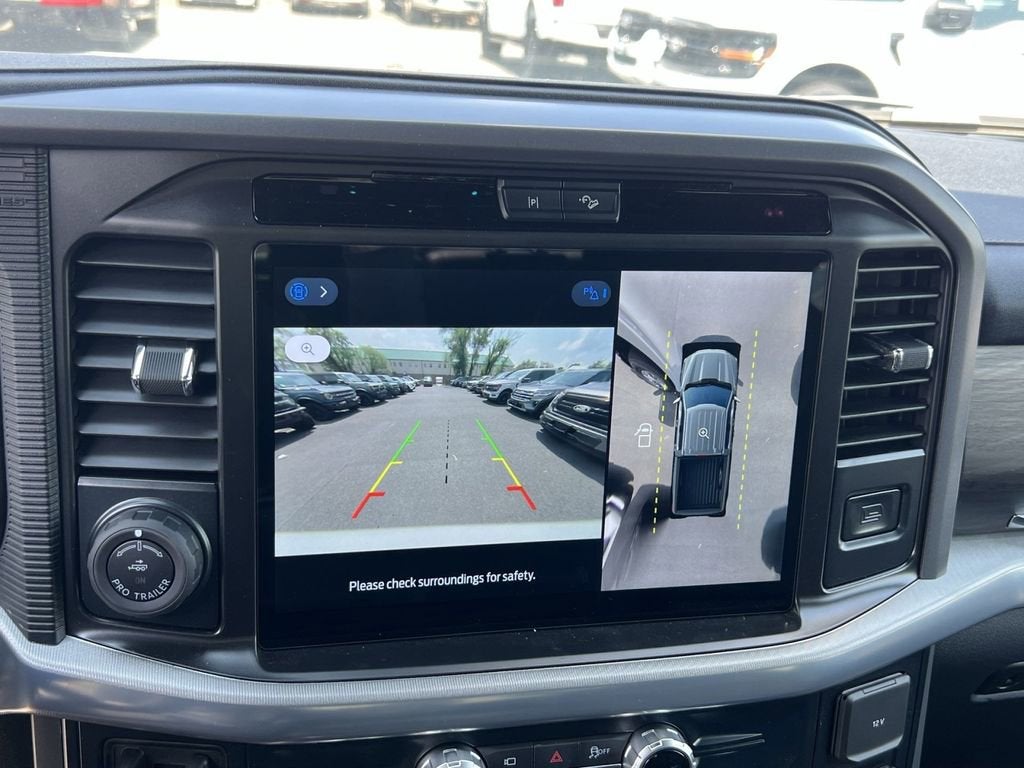 2025 Ford F-150 Lariat Hybrid