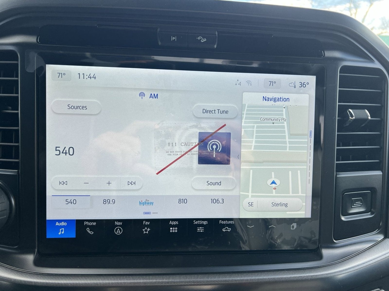 2025 Ford F-150 Lariat Hybrid