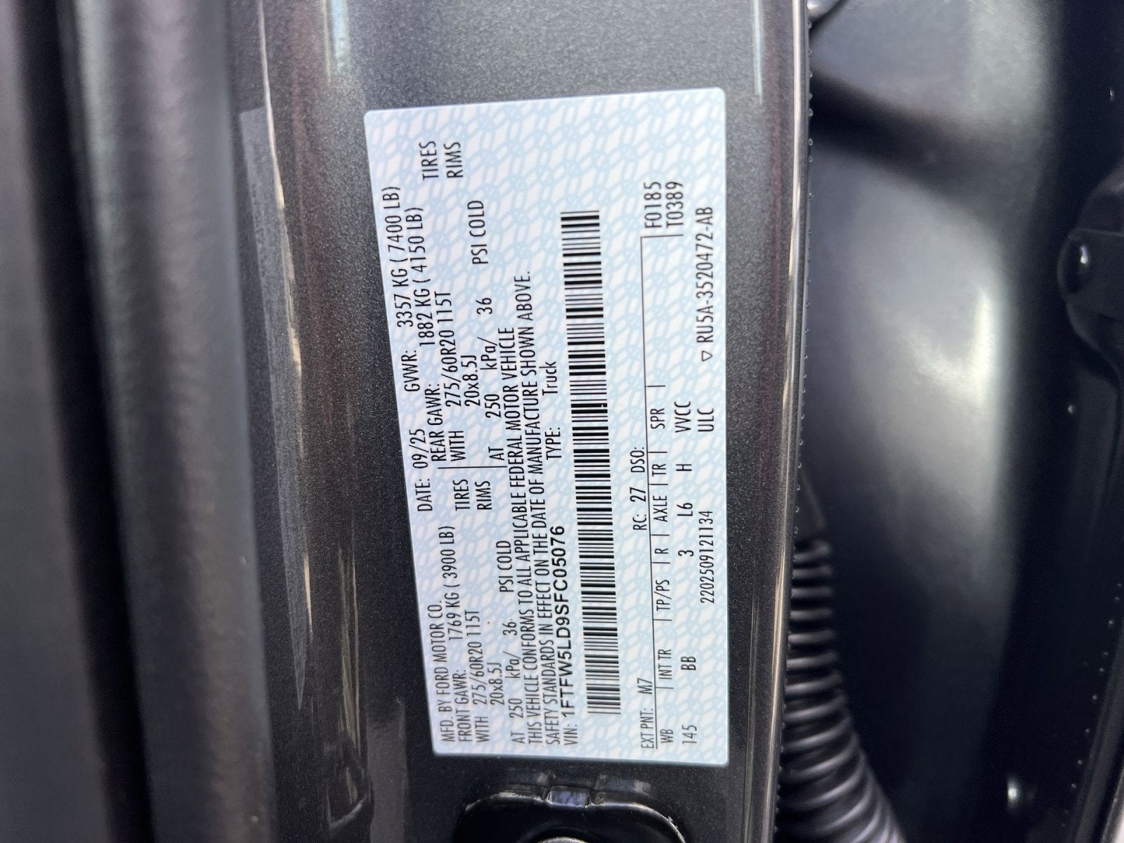 2025 Ford F-150 Lariat Hybrid