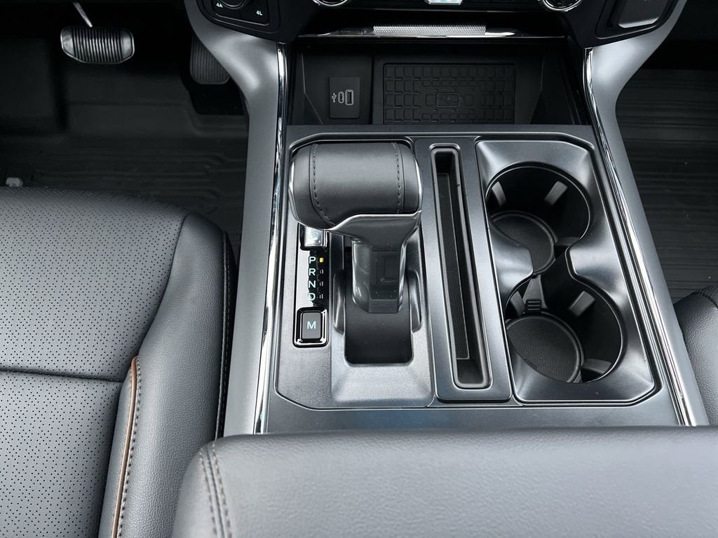 2025 Ford F-150 Lariat Hybrid