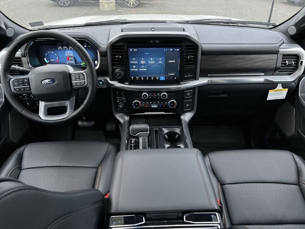 2025 Ford F-150 Lariat Hybrid