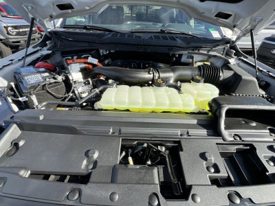 2025 Ford F-150 Lariat Hybrid