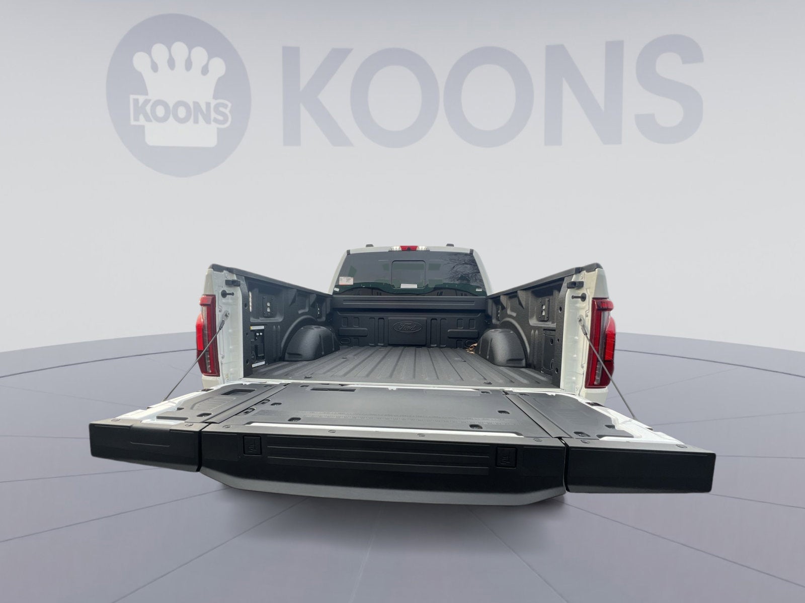 2025 Ford F-150 Platinum Hybrid