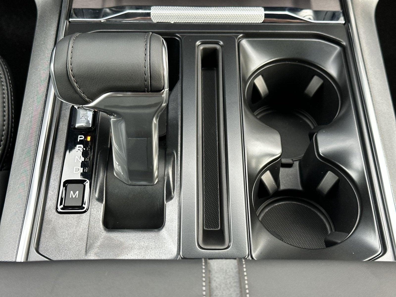 2026 Ford F-150 Platinum Hybrid