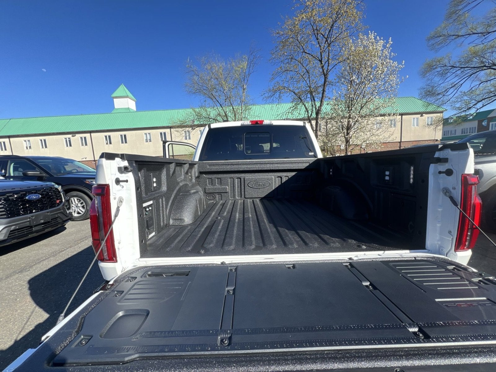 2026 Ford F-150 Platinum Hybrid