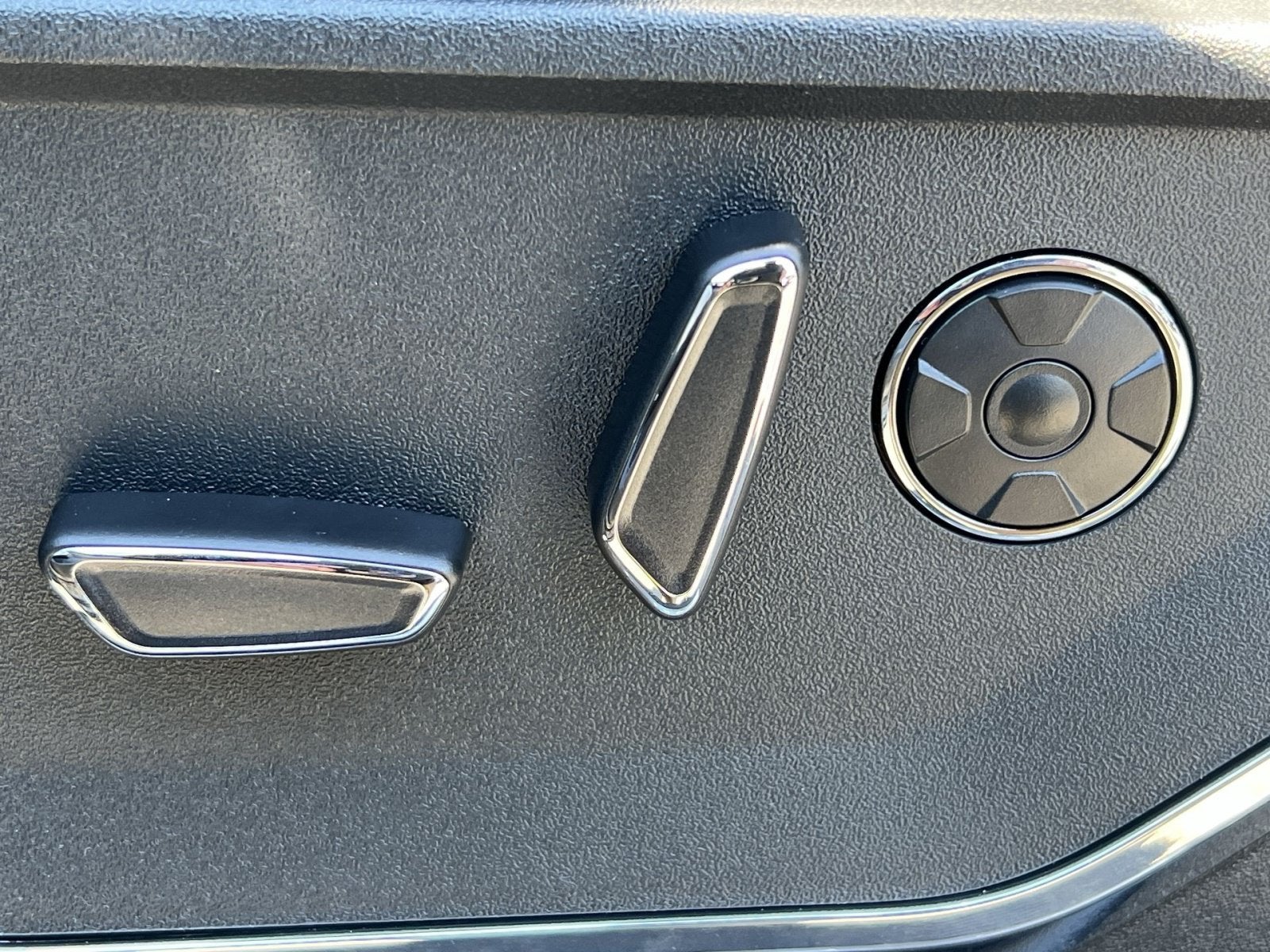 2026 Ford F-150 Platinum Hybrid