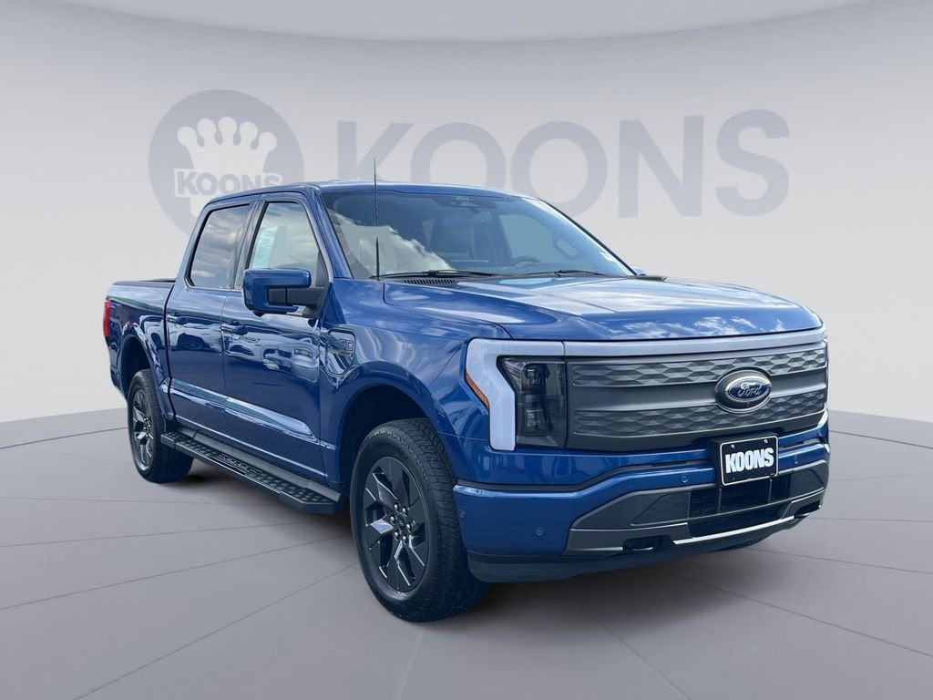2022 Ford F-150 Lightning Lariat
