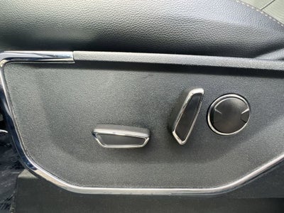 2022 Ford F-150 Lightning Lariat