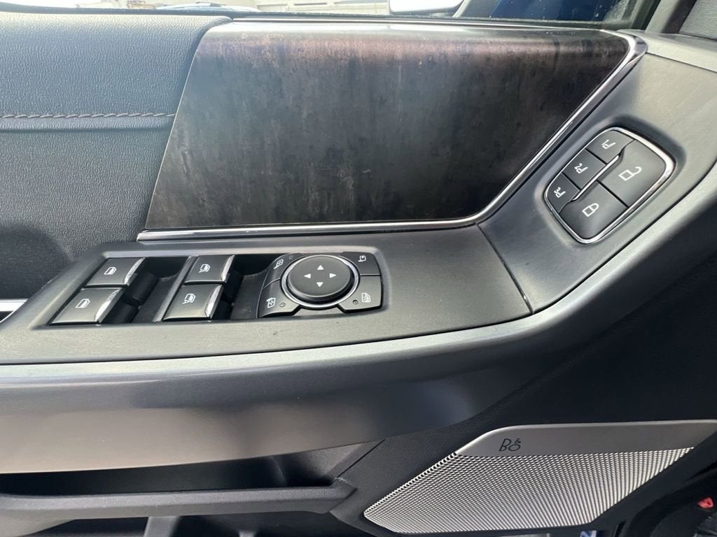 2022 Ford F-150 Lightning Lariat