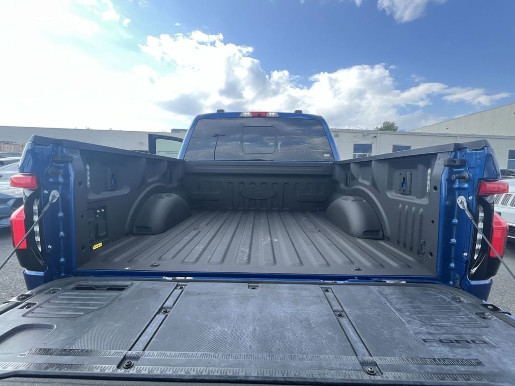 2022 Ford F-150 Lightning Lariat