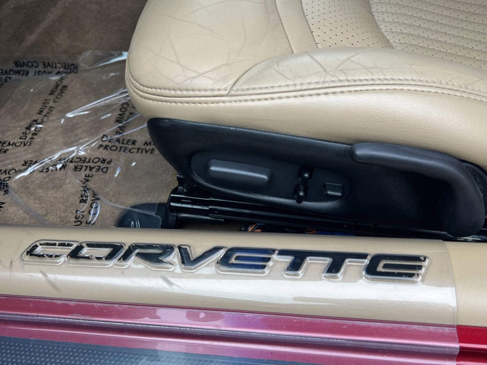 2000 Chevrolet Corvette Base