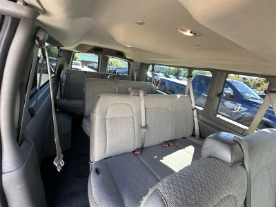 2025 Chevrolet Express 3500 LT
