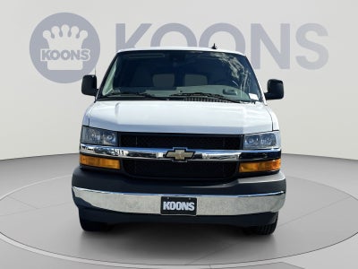 2025 Chevrolet Express 3500 LT