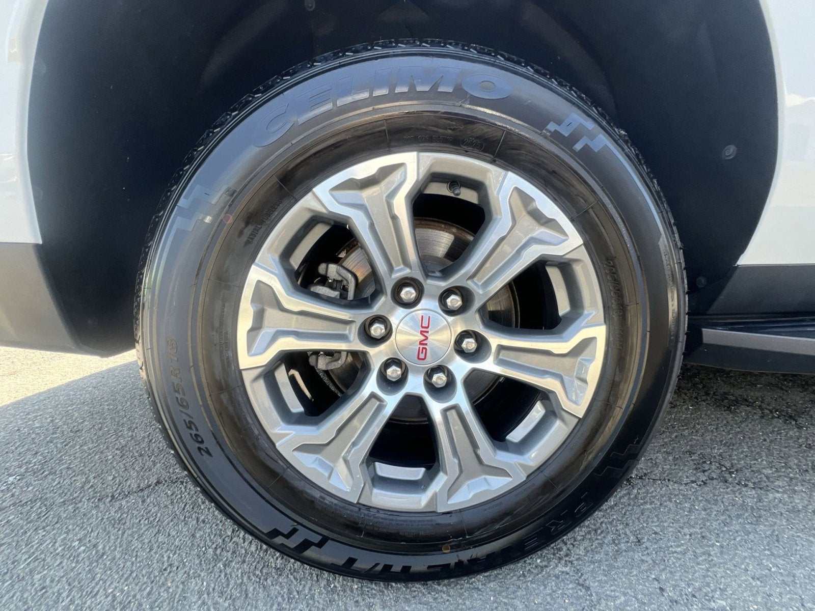 2021 GMC Yukon XL SLE