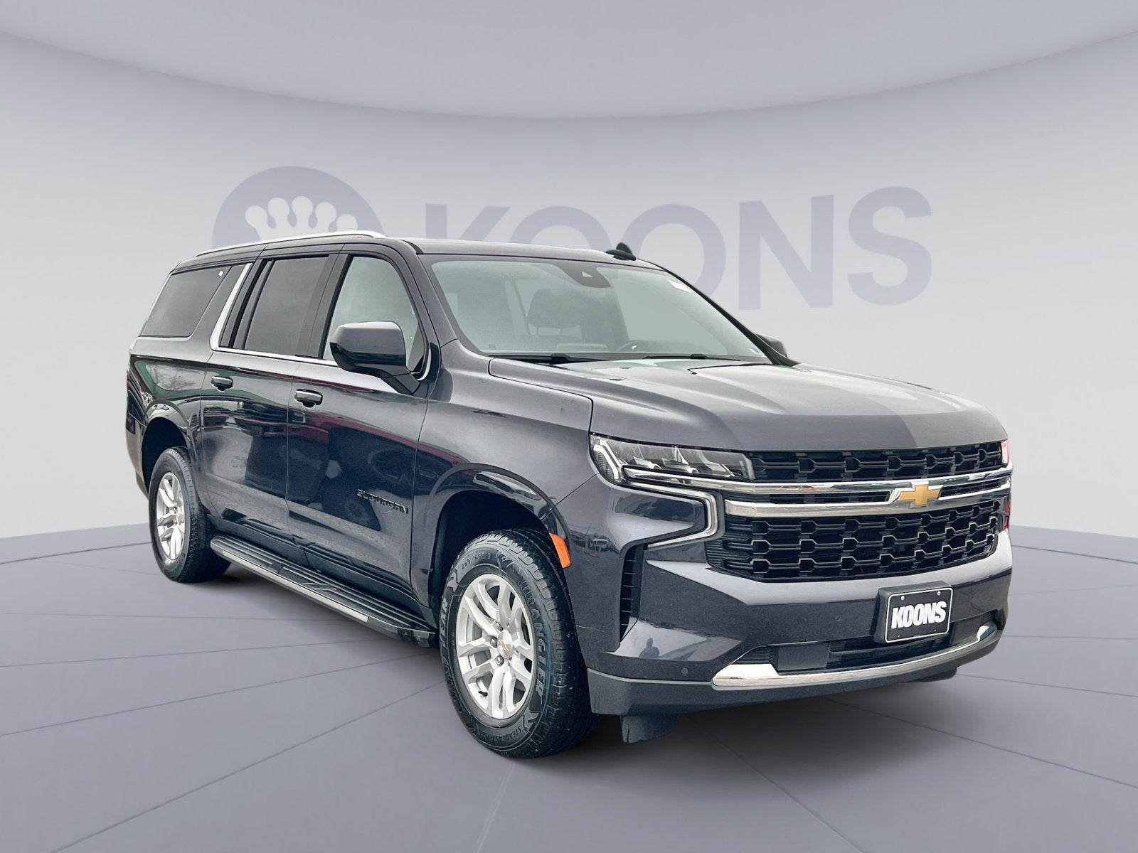 2023 Chevrolet Suburban LS