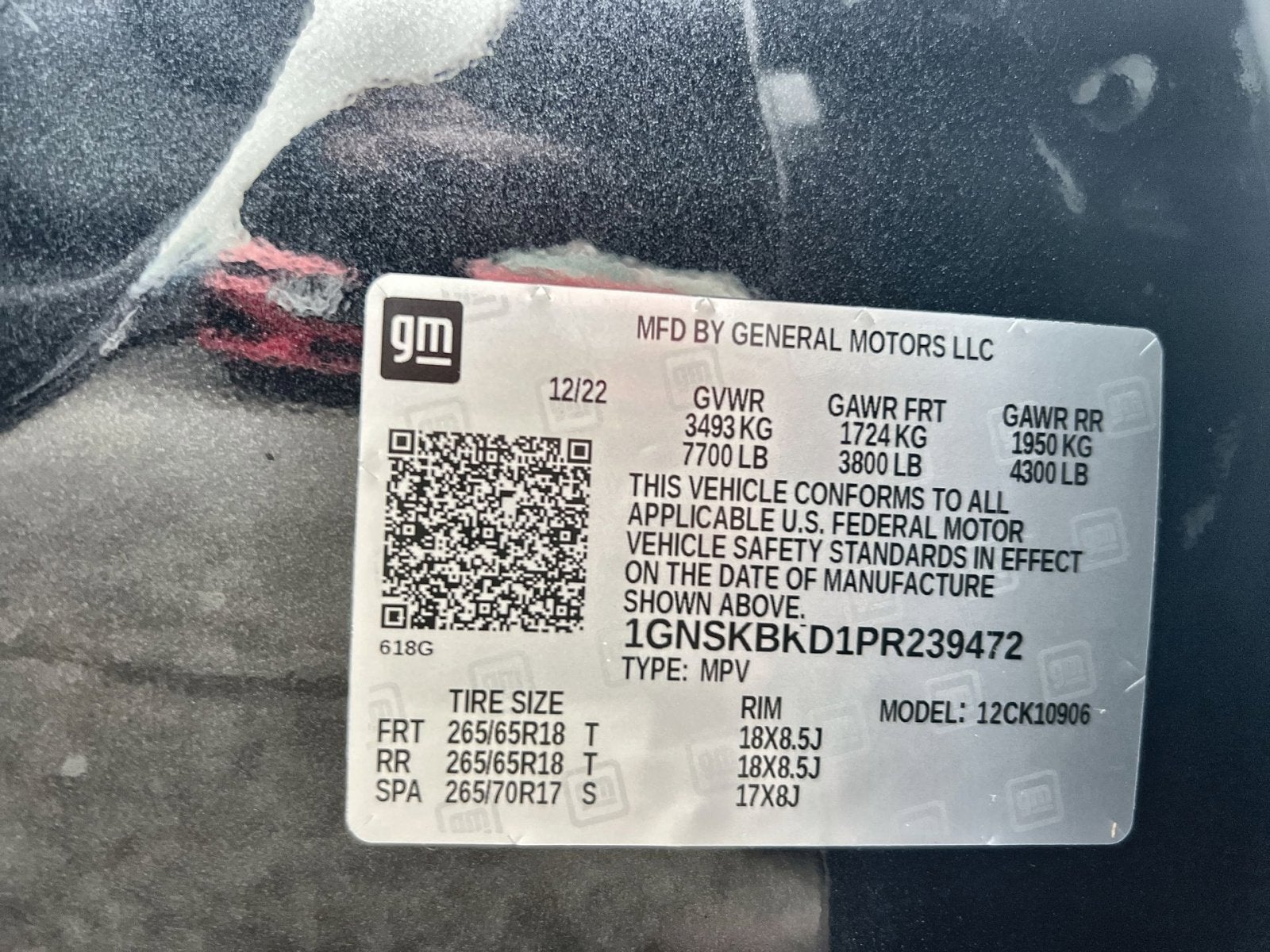 2023 Chevrolet Suburban LS