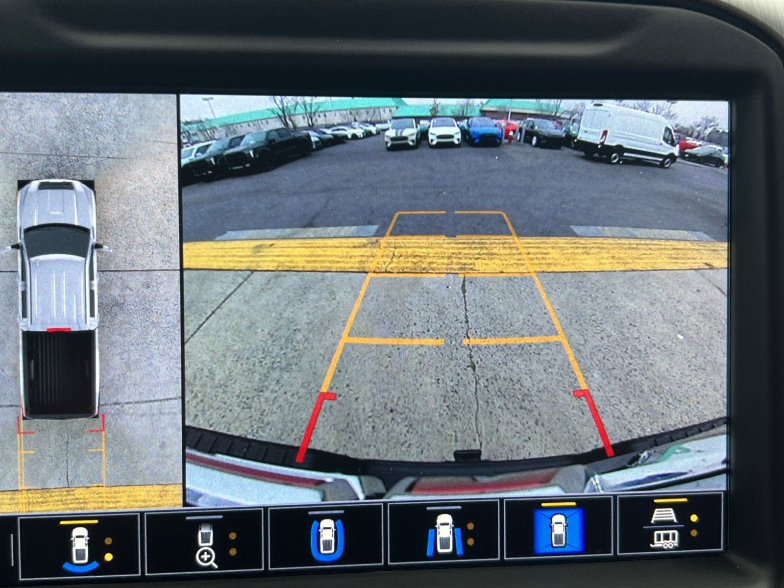 2023 GMC Sierra 2500HD Denali